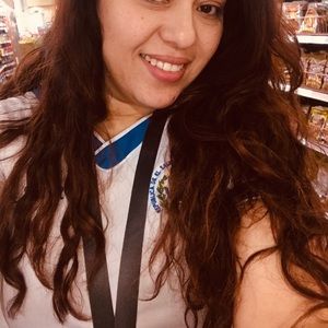 Meet your Posher, Veronica